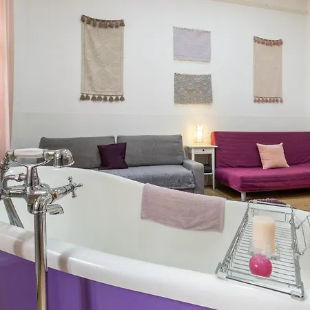 Апартаменты Elegant Coziness *