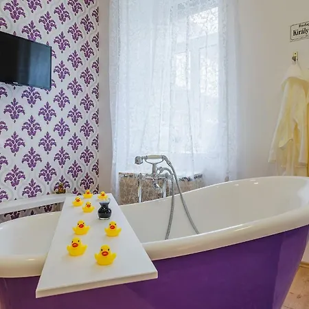 Elegant Coziness * Будапешт